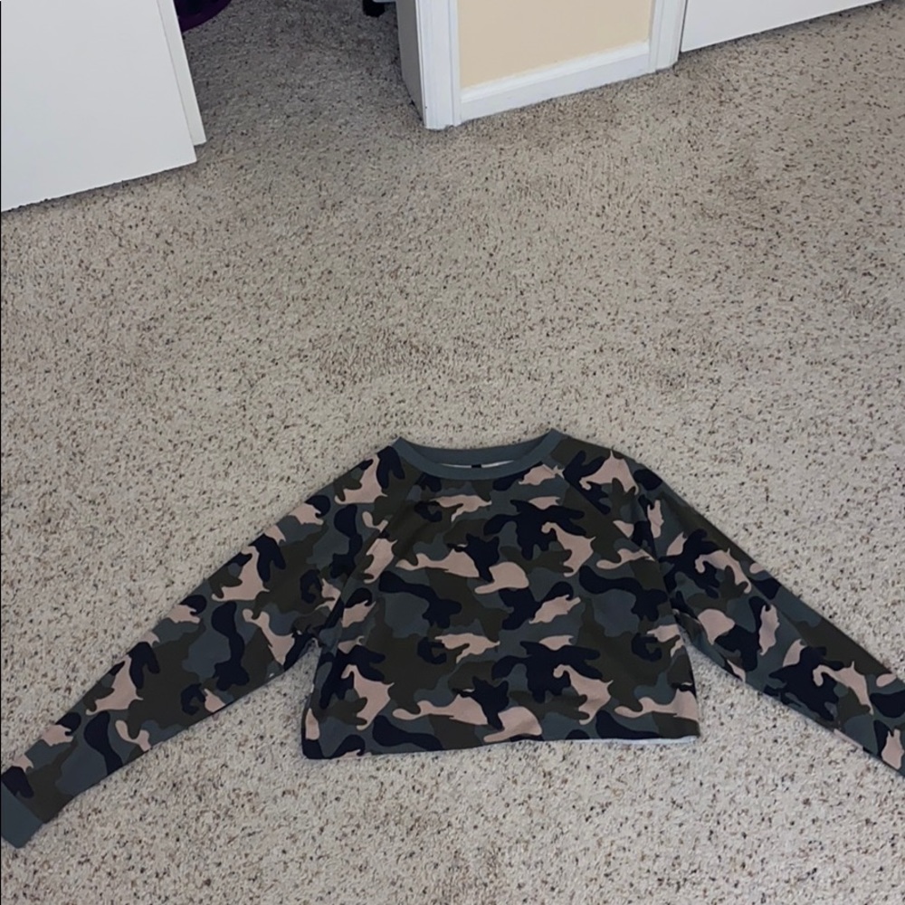 H&M Cropped Sweater